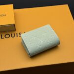 louis vuitton x murakami portefeuille claire green tea 11cm m13619 yqycy.jpg