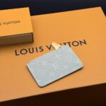 louis vuitton x murakami romy card holder green tea 12cm m13800 1kixy.jpg