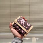 louis vuitton x takashi murakami victorine wallet sakura brown 11cm m13427 tkgao.jpg