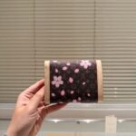 louis vuitton x takashi murakami victorine wallet sakura brown 11cm m13427 ur116.jpg