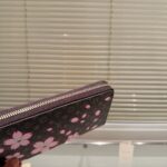 louis vuitton x takashi murakami zippy wallet sakura brown 19cm m13433 r5nze.jpg