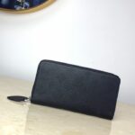 louis vuitton zippy wallet mahina leather black 19cm m61867 9kvwv.jpg