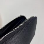 louis vuitton zippy wallet mahina leather black 19cm m61867 fd9kk.jpg