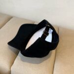 miumiu baseball cap basic black ejfm4.jpg