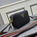 prada camera shoulder bag 23cm 6rbtb.jpeg
