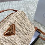 prada crochet and leathe pouch bag natural 18cm 1nr025 2cyc f0018 dzwuo.jpg