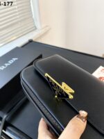 prada leather shoulder bag black 21cm 1bd339 ask f0002 v mto qkto7.jpg prada leather shoulder bag black 21cm 1bd339 ask f0002 v mto qkto7.jpg