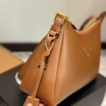 prada medium aimee zip leather shoulder bag brown 30cm lhtrs.jpg