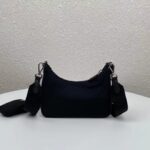 prada mini re edition 2005 re nylon black with red logo ovgyu.jpg