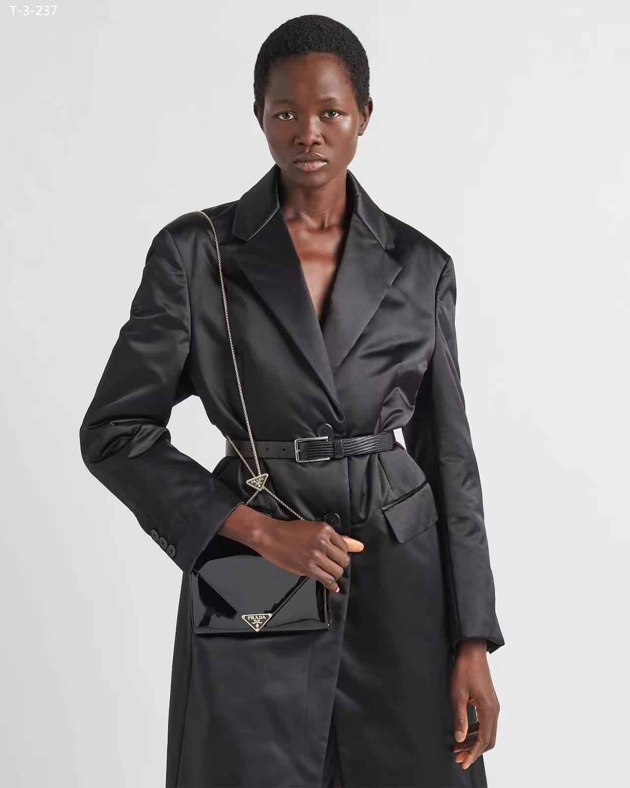 prada patent leather mini bag black 20cm 1bp051 069 f0002 v 5to 16a1e.jpg