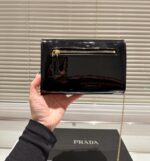 prada patent leather mini bag black 20cm 1bp051 069 f0002 v 5to igsdi.jpeg prada patent leather mini bag black 20cm 1bp051 069 f0002 v 5to igsdi.jpeg