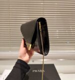 prada patent leather mini bag black 20cm 1bp051 069 f0002 v 5to j3zpc.jpeg prada patent leather mini bag black 20cm 1bp051 069 f0002 v 5to j3zpc.jpeg