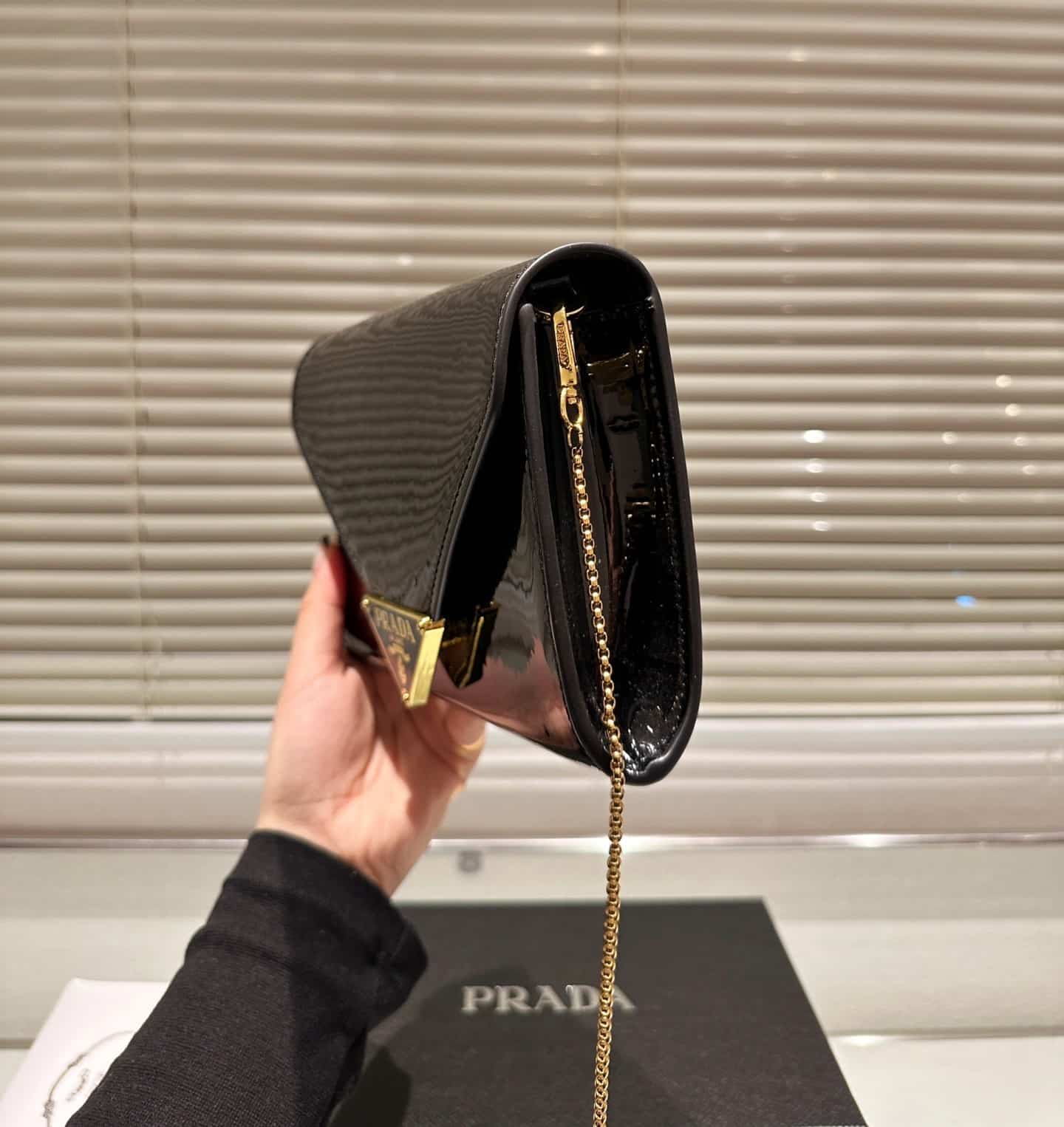 prada patent leather mini bag black 20cm 1bp051 069 f0002 v 5to j3zpc.jpeg