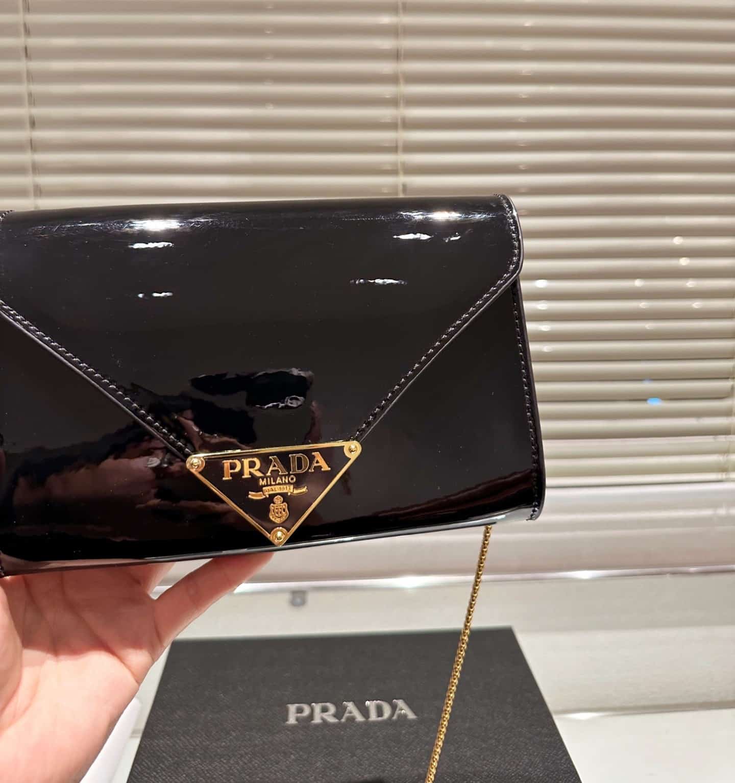 prada patent leather mini bag black 20cm 1bp051 069 f0002 v 5to rkkk9.jpg