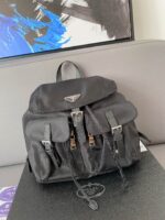prada re nylon medium backpack black 30cm 1bz677 rv44 f0002 v ooo wudok.jpg