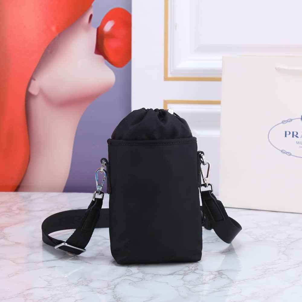 prada re nylon smartphone case black 18cm 2zh1552dmif0002 3pcic.jpg