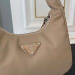 prada soft padded nappa leather bag beige 21cm uqrv0.jpg