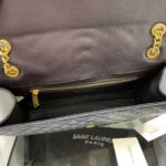 saint laurent envelope chain bag in mix matelasse grain de poudre embossed leather 31cm ieg00.jpg