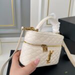 saint laurent gaby vanity bag in blanc vintage 18cm 7667311el079207 affei.jpg