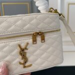 saint laurent gaby vanity bag in blanc vintage 18cm 7667311el079207 wdjer.jpg