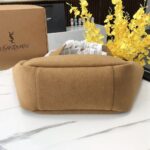 saint laurent le 5 7 bea in suede golden leaf 55cm 763435008iw3194 zkq7h.jpg