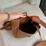 saint laurent le 5 7 supple in suede golden brown 24cm xdull.jpg