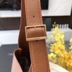 saint laurent le 5 7 supple large in grained leather brown 31cm 713938aaauq2536 lr14b.jpeg