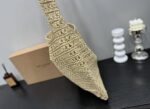 saint laurent le 5 a 7 in raffia crochet and smooth leather beige 32cm 690941gaaar2080 thqej.jpg