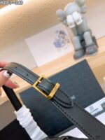 saint laurent le 57 quilted leather shoulder bag black 23cm 6qjsa.jpg