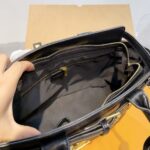 saint laurent leather leather handbag black 33cm 9fll7.jpg