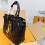 saint laurent leather leather handbag black 33cm rfmcr.jpg