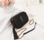 saint laurent lou camera bag in quilted leather gold hardware black 18cm opiso.jpg