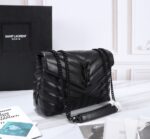 saint laurent loulou small chain bag in matelass y black noir 23cm 494699dv7281000 8dc7g.jpg