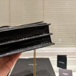 saint laurent sunset medium in crocodile embossed leather black 22cm 442906dnd0j1000 onzcb.jpg