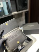 saint laurent uptown ysl plaque grained leather 18cm e3eti.jpeg