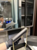 saint laurent uptown ysl plaque grained leather 18cm mbgcj.jpg