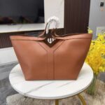 saint laurent y tote in leather bag brown sa0po.jpg