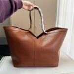 saint laurent y tote in leather brick 36cm 817602aaec36359 0xp7t.jpg
