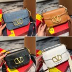 valentino garavani alltime grainy leather shoulder bag black 23cm 5w0b0n20imz 0no lkxwc.jpg
