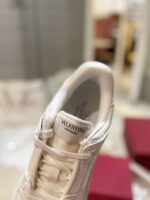valentino garavani freedots low top sneaker in leather white 4y2s0h43rdg 0bo 1rxnb.jpg