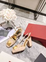 valentino garavani one stud patent leather slingback pump rose cannelle ynjhp.jpg