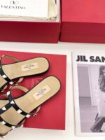 valentino garavani rockstud flat slide sandal black 5w2s0c49vod 0no rtdnh.jpg