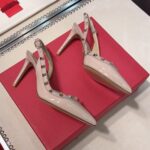 valentino garavani rockstud patent leather strap pump beige weyi0.jpg