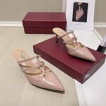 valentino garavani rockstud wispy mule in beige 4w0s0jb1act 098 binfx.jpg