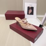 valentino garavani rockstud wispy mule in beige 4w0s0jb1act 098 ghvcg.jpg