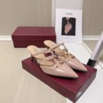 valentino garavani rockstud wispy mule in beige 4w0s0jb1act 098 nbbbd.jpg