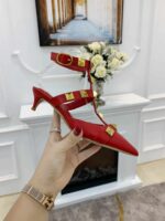 valentino garavani roman stud kitten heel pumps red axnqz.jpg