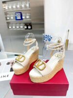 valentino garavani vlogo espadrille platform sandals white bs5d1.jpeg