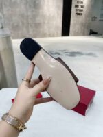 valentino garavani vlogo signature slide sandal brown 6971x.jpg