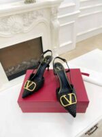 valentino garavani vlogo woven leather slingback pumps black x1b7n.jpg